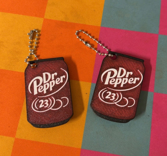 Soda pop top can opener keychain